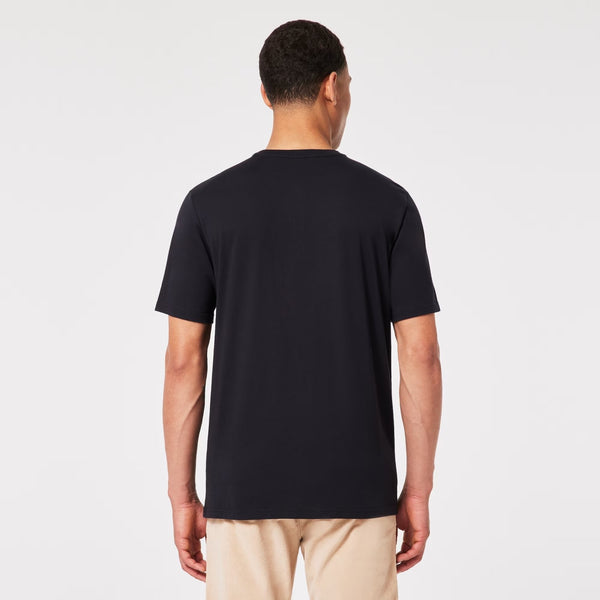 Oakley Mens Blackout Relax Henley 2.0 Tshirt