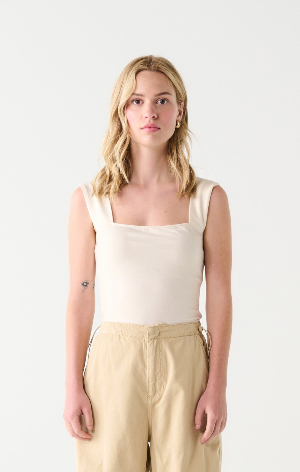 Dex Ladies Off White Wide Strap Square Neck Tank